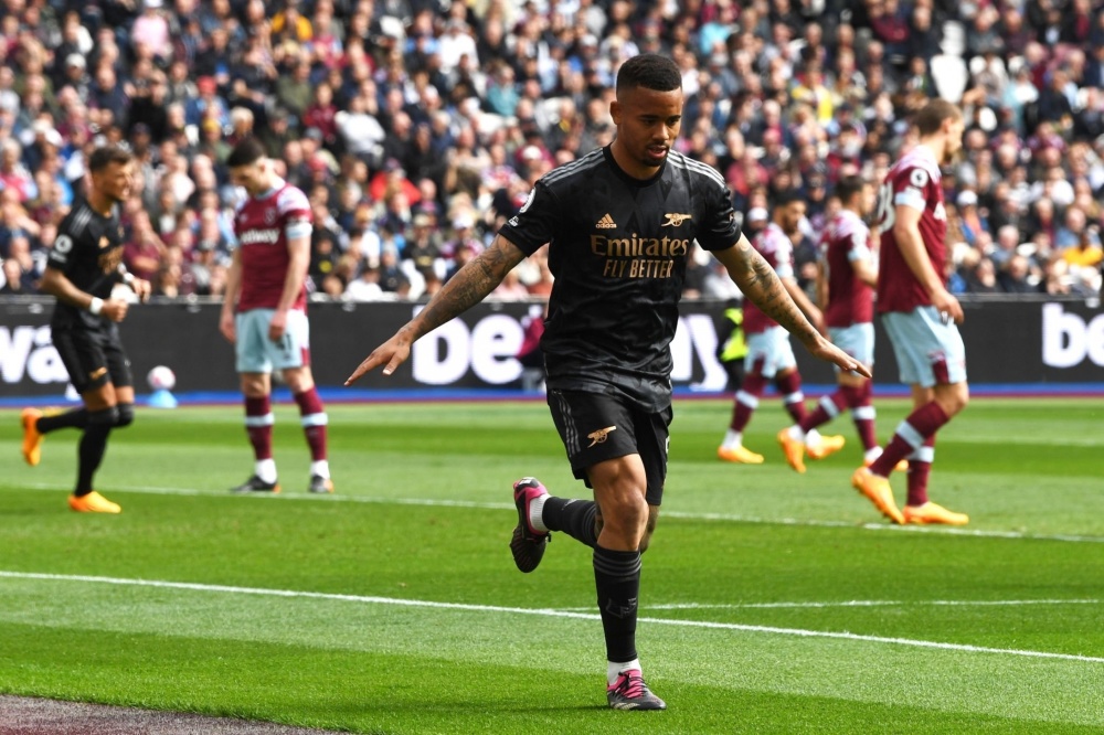 走上聚光灯 走上聚光灯