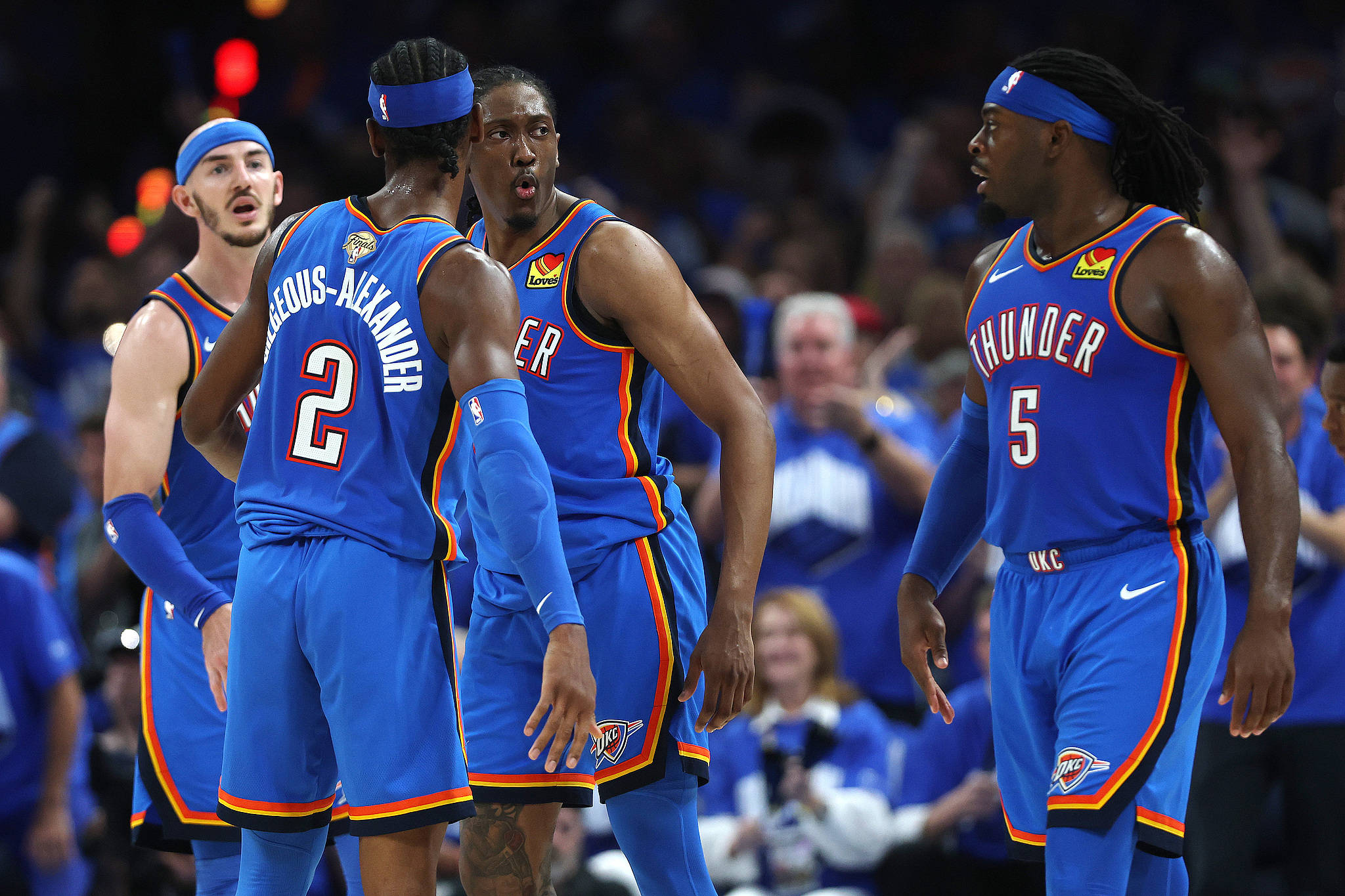 并强化赞助 并强化赞助